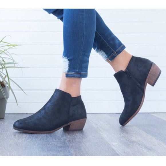 LAST 1 Ava Distressed Soft Low Almond Toe Bootie - Picture 3 of 8